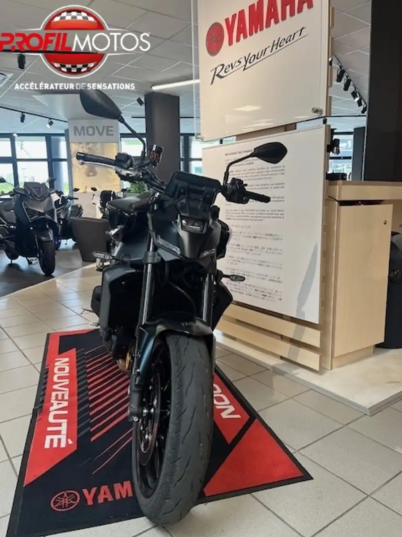 Yamaha MT-09 Noir - 2