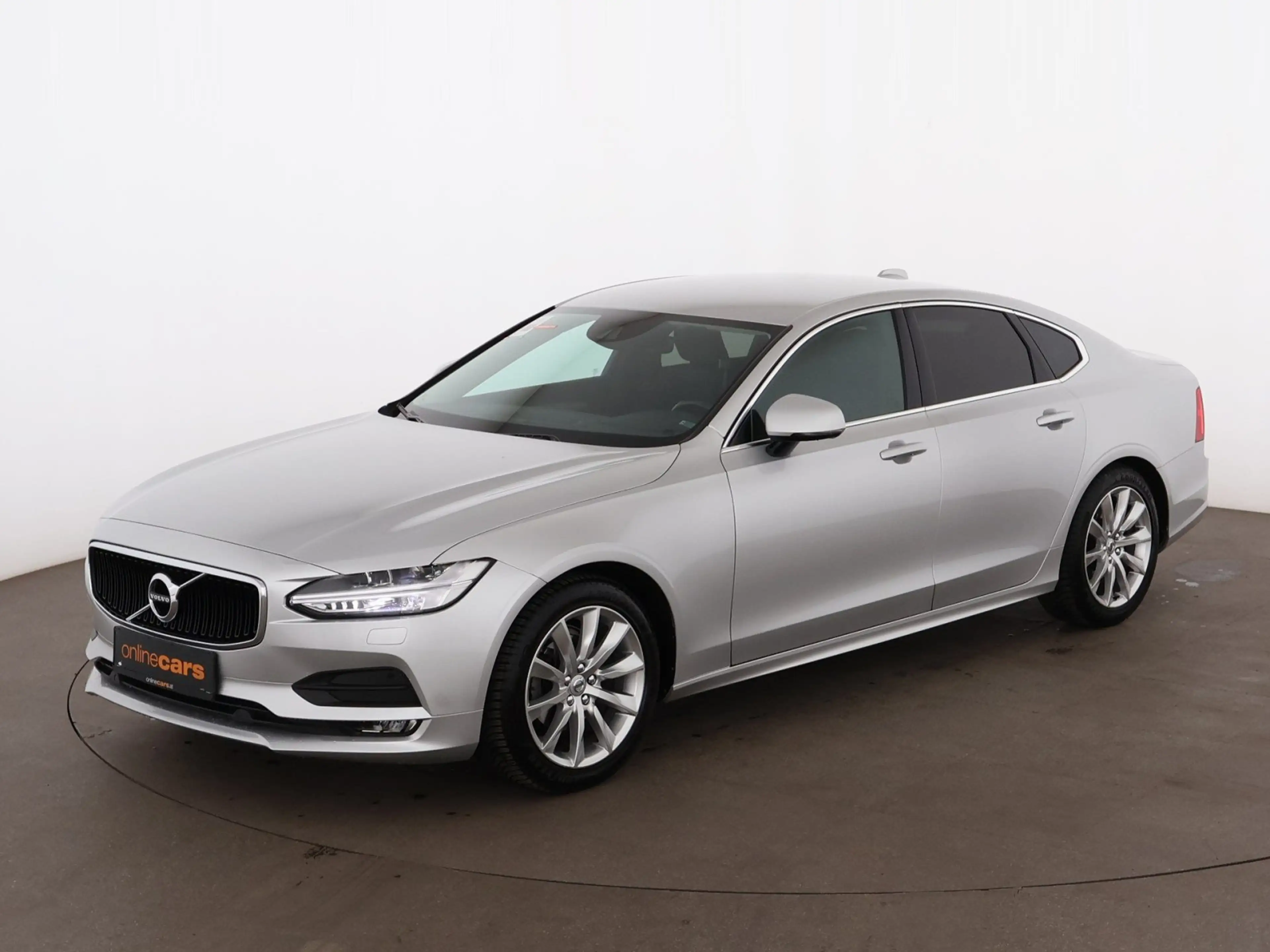 Volvo S90 D3 Momentum Pro Aut LED AHK RADAR NAV SITZHZG — photo 2