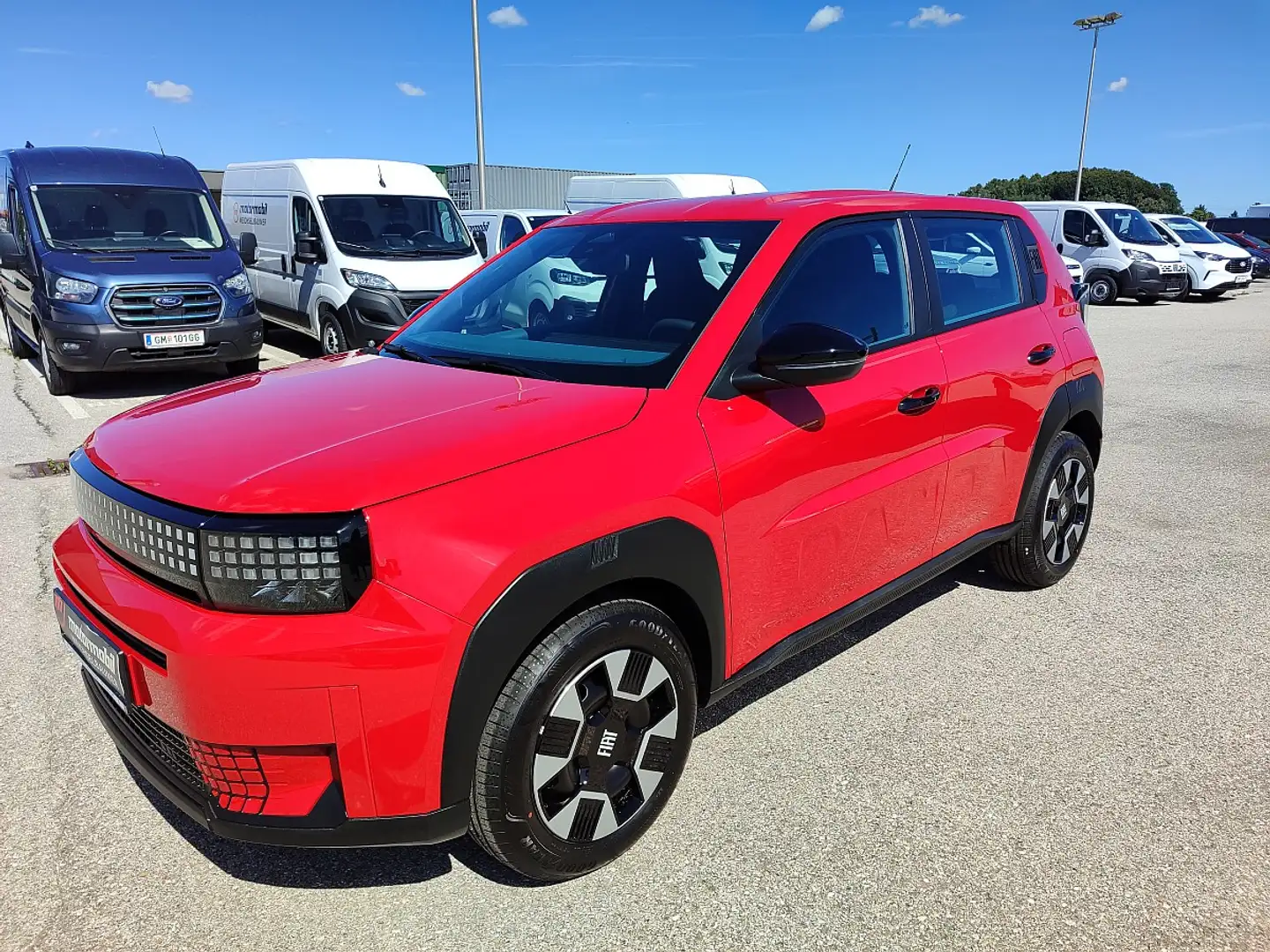 Fiat Grande Panda Hybrid mHEV 110 6-Gang eDCT Icon Rot - 1