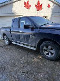 4WD Quad Cab 140.5  SLT