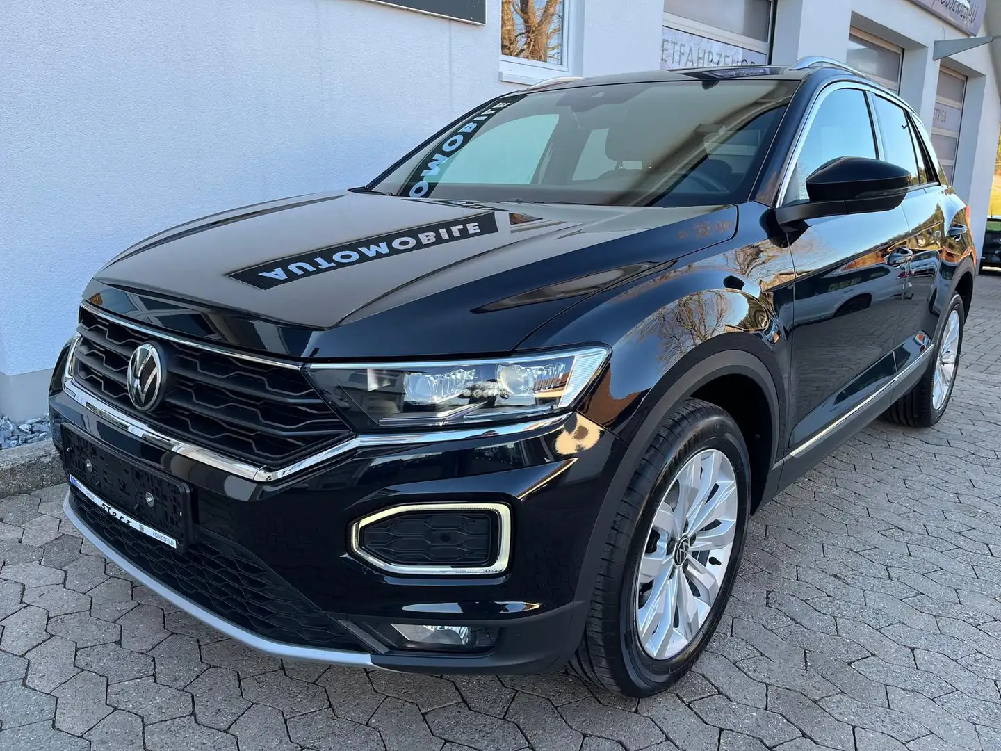Volkswagen T-Roc Sport 1.5 TSI DSG NAVI LED PANO ACC DAB Noir - 2