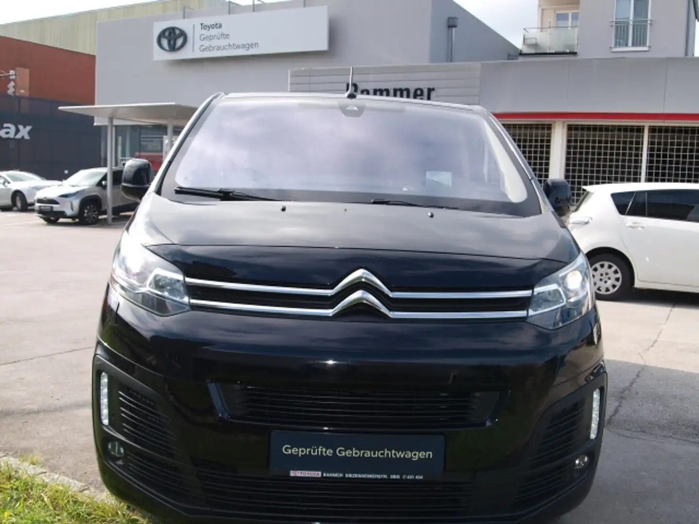 Citroen Spacetourer Citroen Jumpy Spacetourer XL Lounge Aut. Schwarz - 2