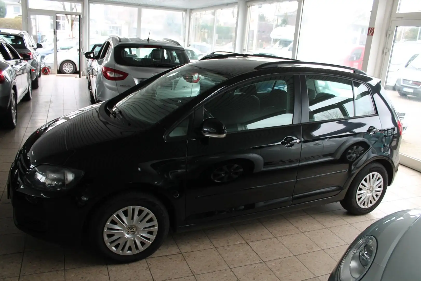 Volkswagen Golf Plus Negro - 2