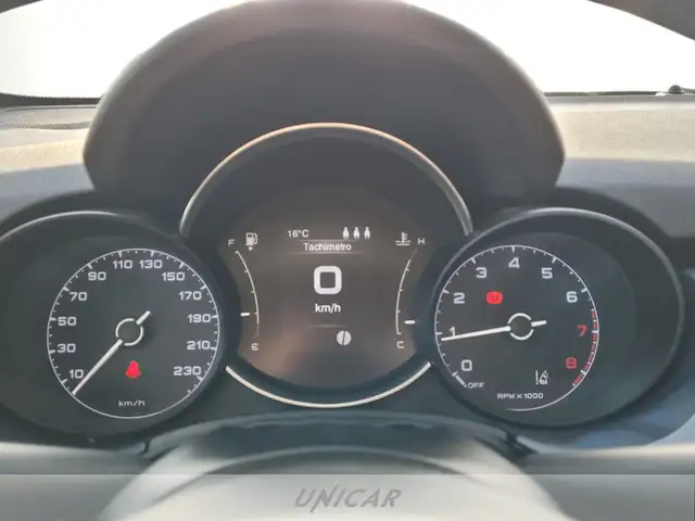 Fiat 500x view 12