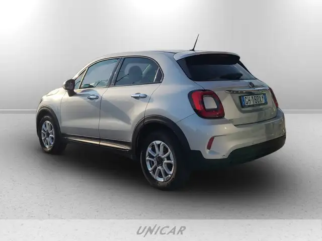 Fiat 500x view 3