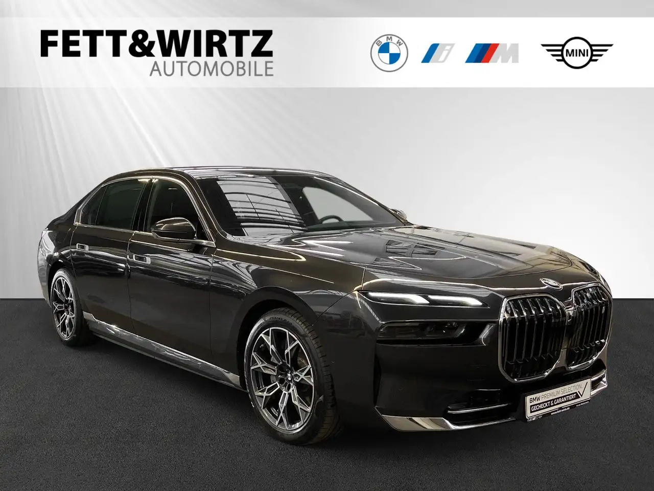 BMW i7