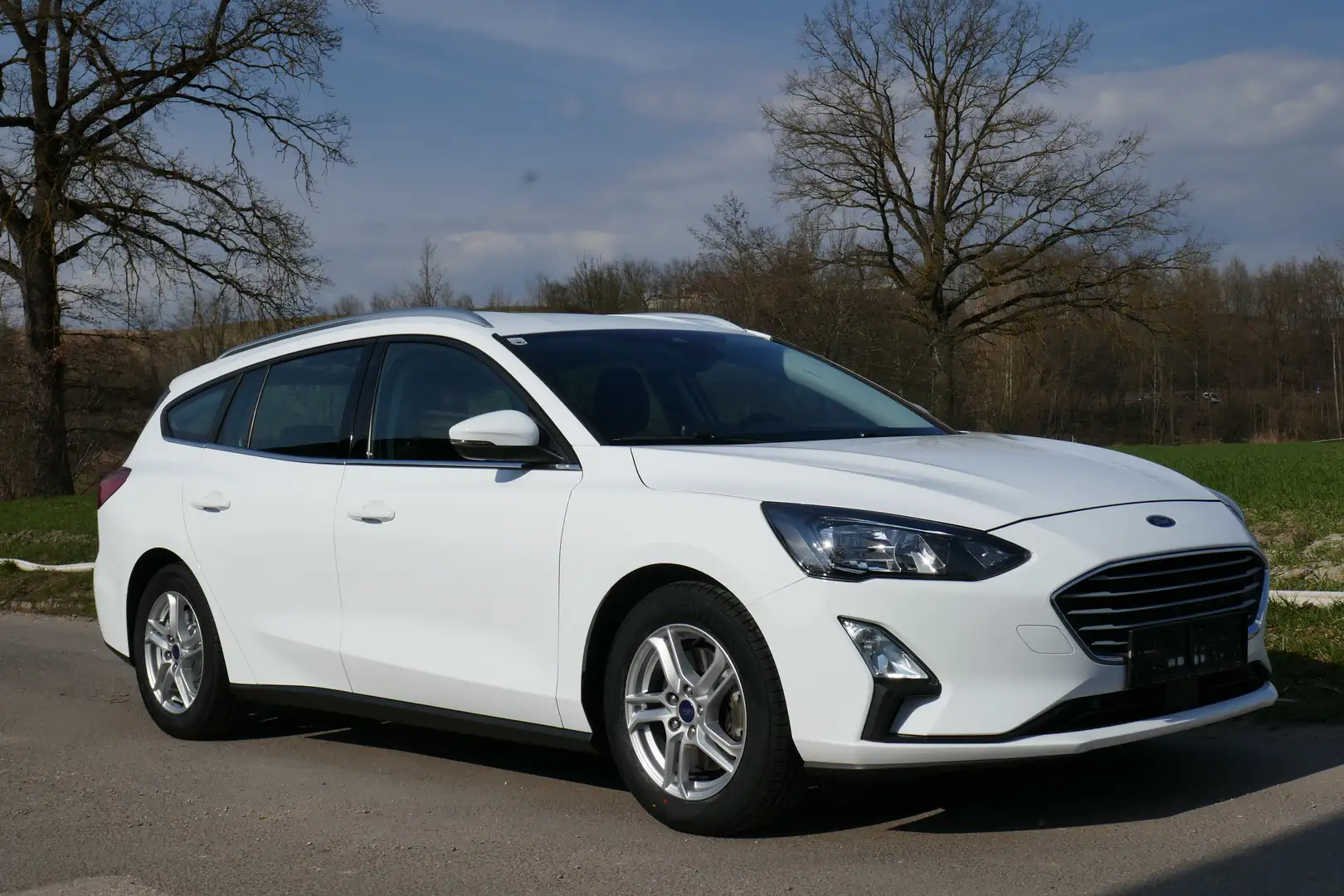 Ford Focus Cool&Connect Weiß - 1