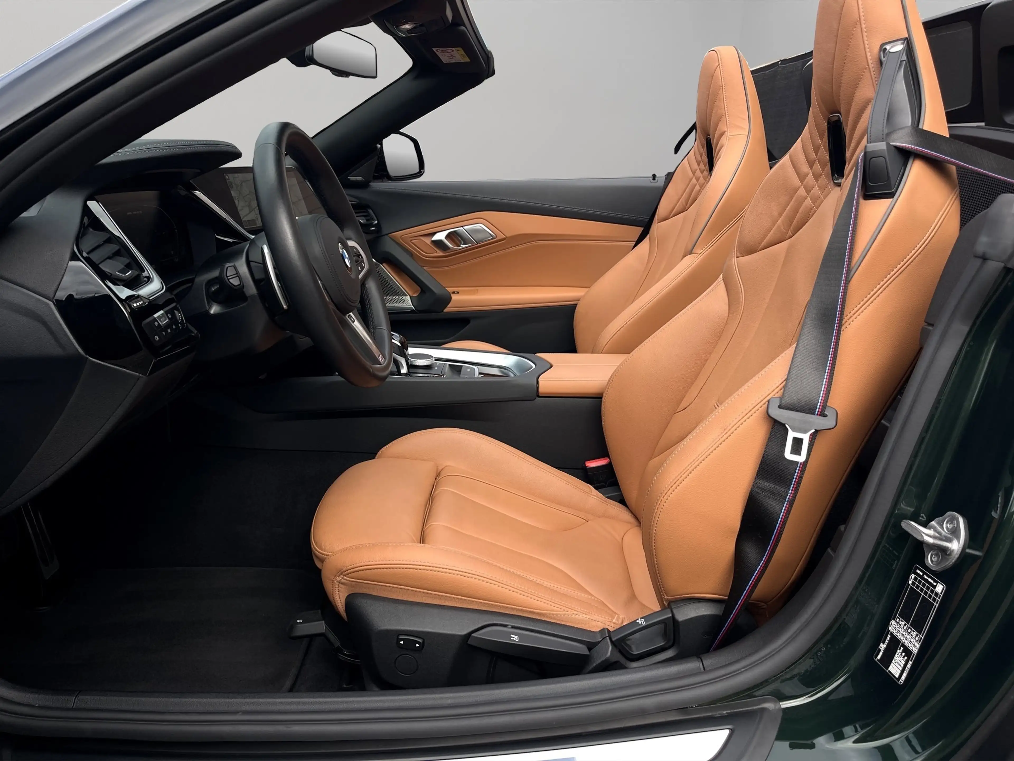 BMW Z4 M40i — photo 9