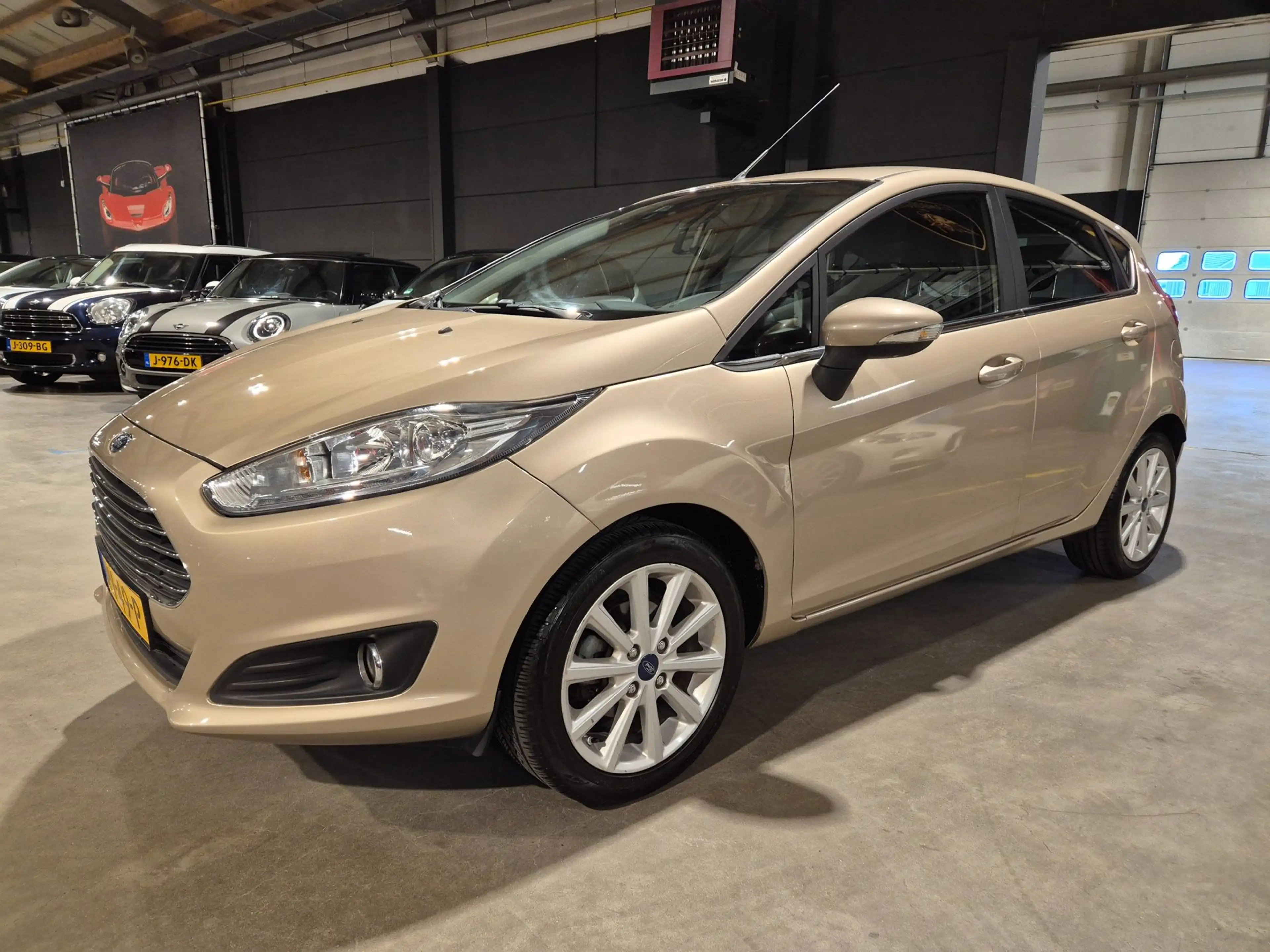 Ford Fiesta 1.0 Titanium - 5 drs - Climate Control - Bluetooth — photo 5
