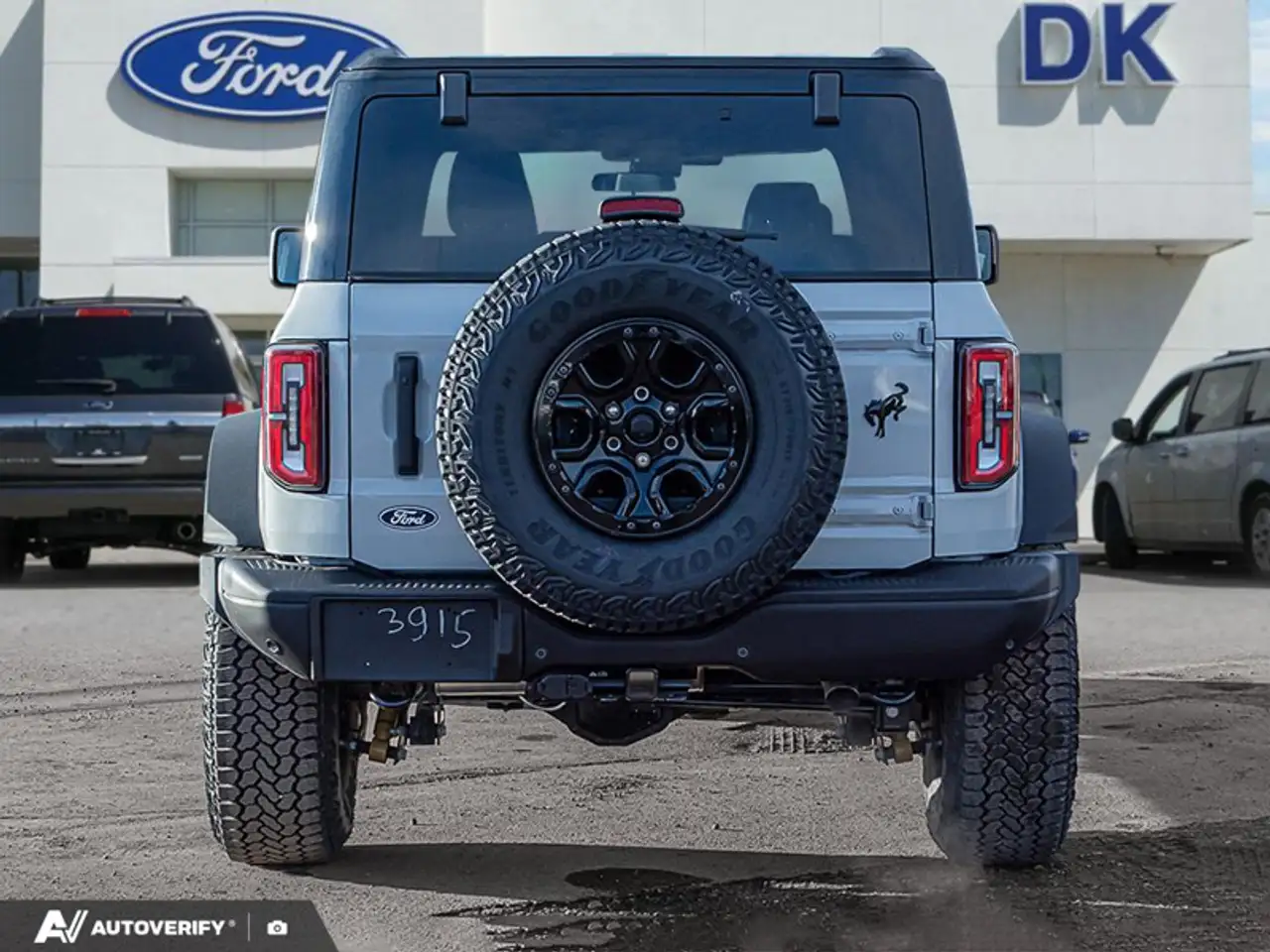 Ford Bronco снимка Ford Bronco
