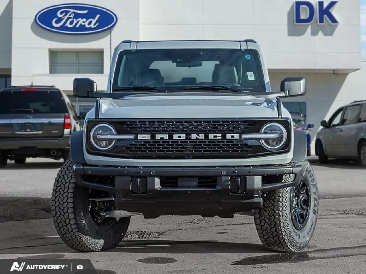 Ford Bronco снимка Ford Bronco