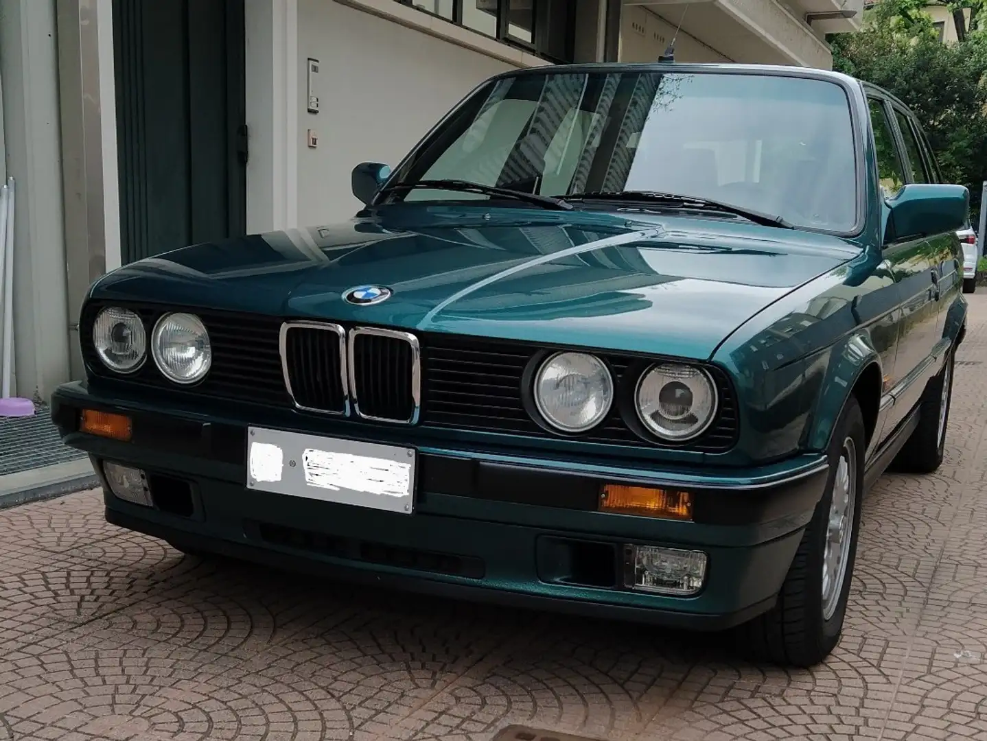 BMW 318 318i Touring E 30 zelena - 1