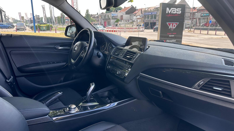 BMW 118 *i AUTO* NAVI* CLIM* CRUISE* 1 PROP* GARANTIE 12 MOIS* — photo 11