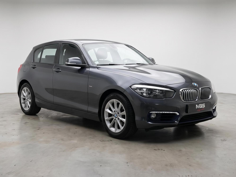 BMW 118 *i AUTO* NAVI* CLIM* CRUISE* 1 PROP* GARANTIE 12 MOIS* — photo 3