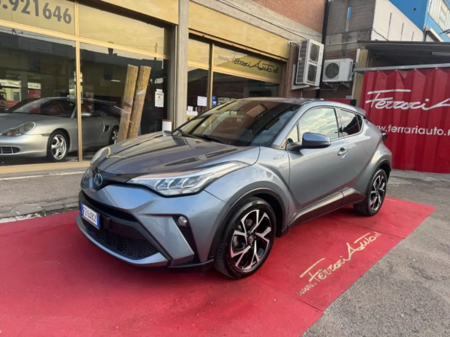 Toyota C-HR 1.8 Hybrid Lounge NEOPATENTATI PROMO FINANZIAMENTO Grigio - 1
