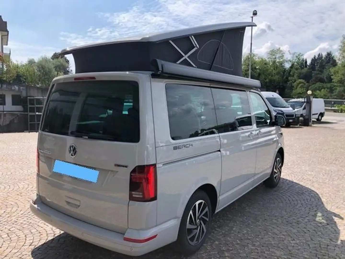 Volkswagen T6.1 California beach 4x4 - 1
