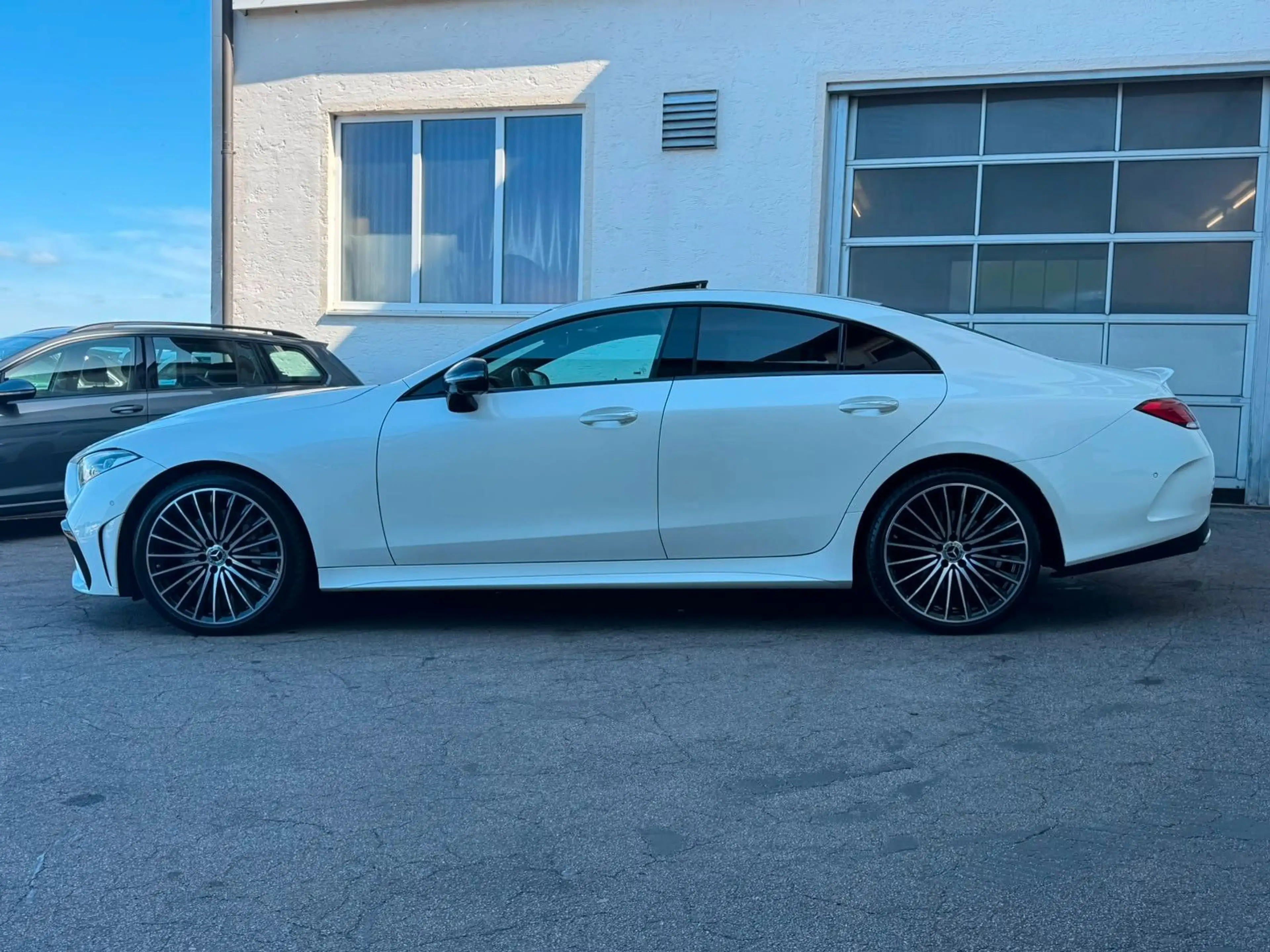 Mercedes-Benz CLS 400 CLS400d 4M AMG SOFT-CL SITZKLIMA HUD AIRMATIC SD — photo 9