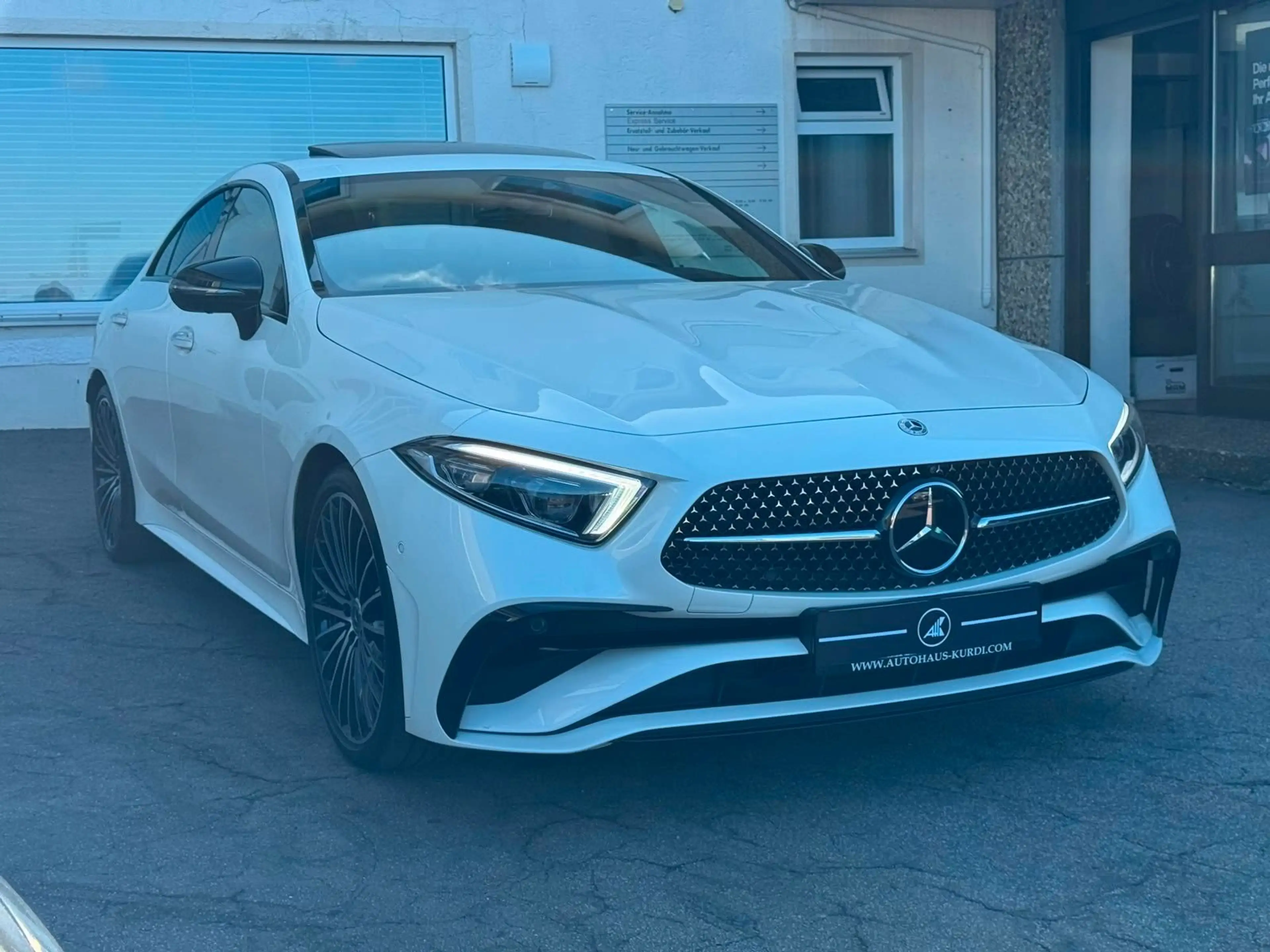 Mercedes-Benz CLS 400 CLS400d 4M AMG SOFT-CL SITZKLIMA HUD AIRMATIC SD — photo 4