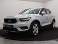 Volvo XC40 T4 AUT(8) MOMENTUM PRO NAVI HARMAN KARDON TREKHAAK Gris - thumbnail 2