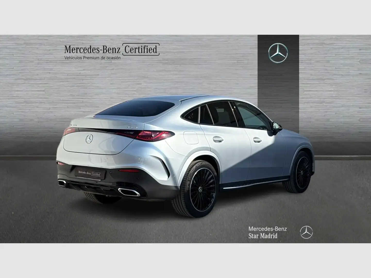 Mercedes-Benz GLC 300 Coupé d 4MATIC - 2