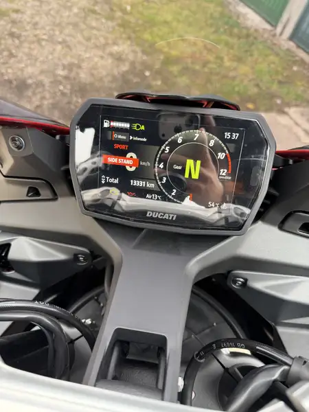 Ducati Panigale V2 - foto 6