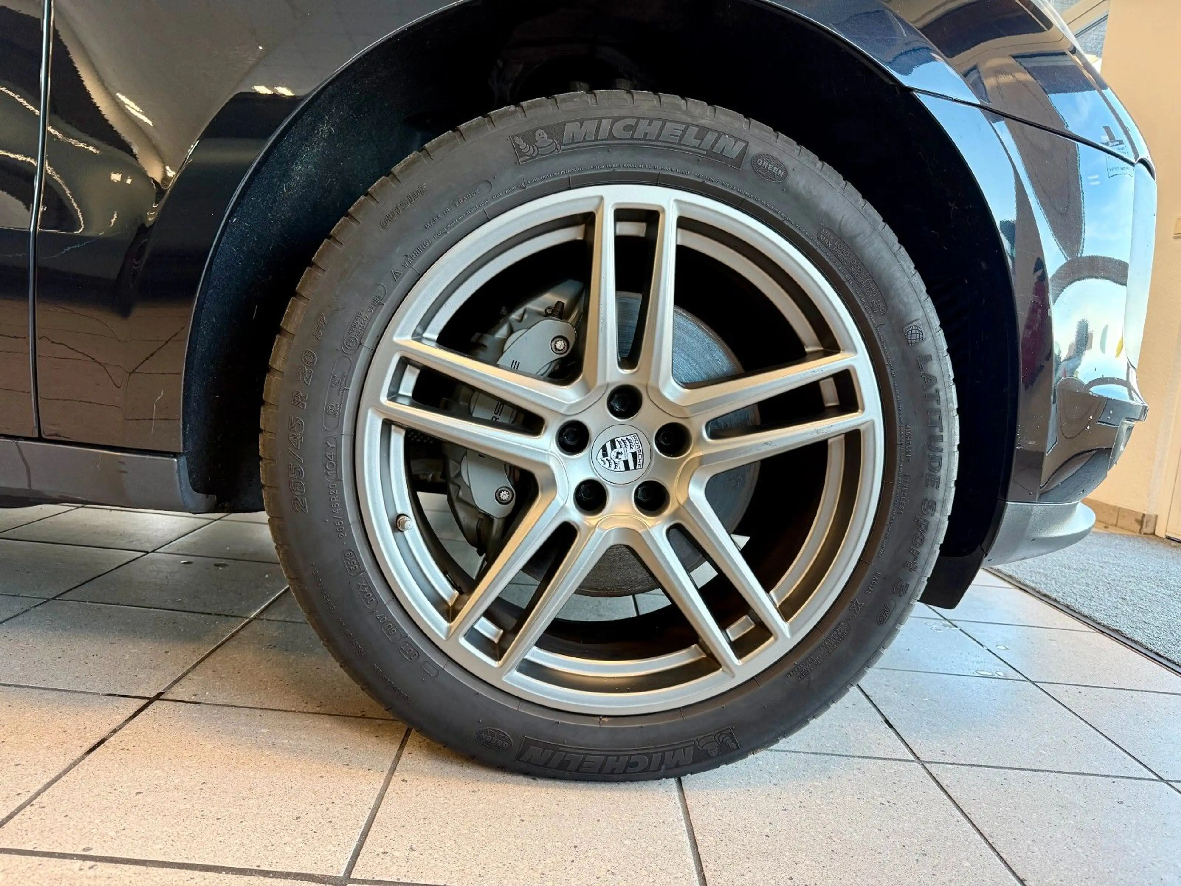 Porsche Macan S Panorama/Luftfederung/20Zoll/BOSE — photo 6