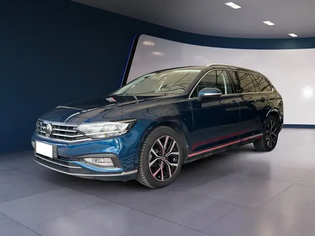 Volkswagen Passat Variant 2.0 TDI Executive 4Motion 200 CV DSG