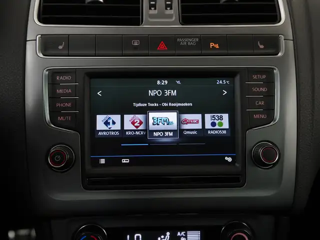 Volkswagen Polo view 12