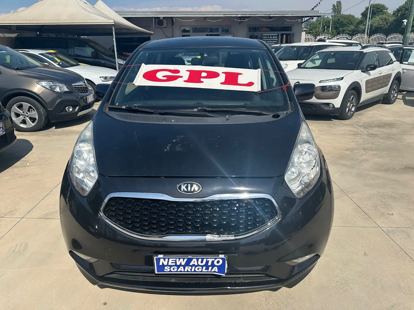 Kia Venga 1.4 Cool ecoGpl 90 CV Чорний - 2