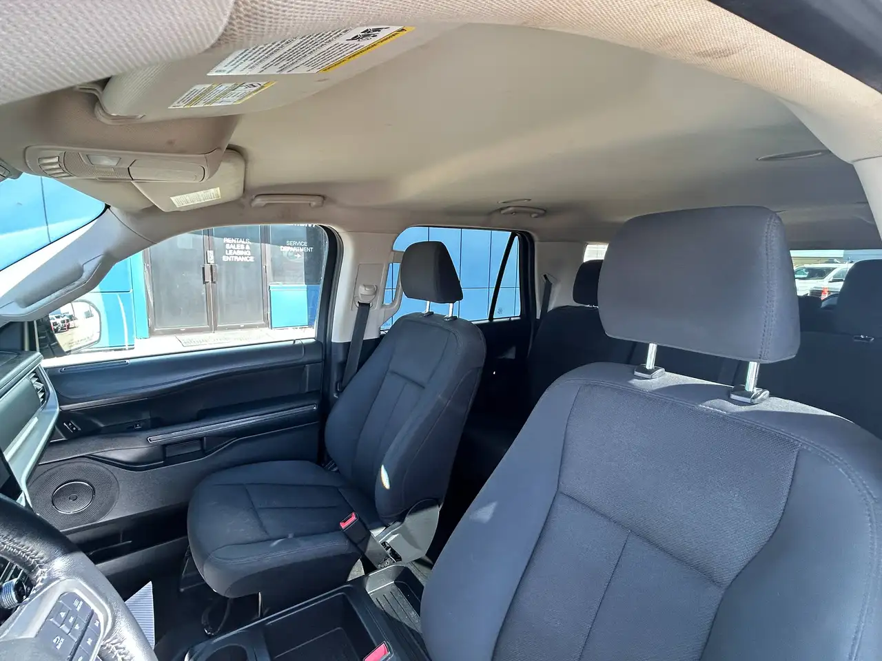 Ford Expedition снимка Ford Expedition
