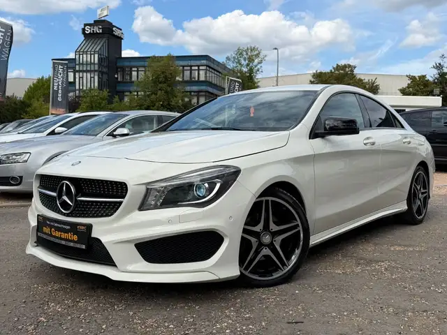 Mercedes-Benz CLA 200 CDI / d AMG LINE