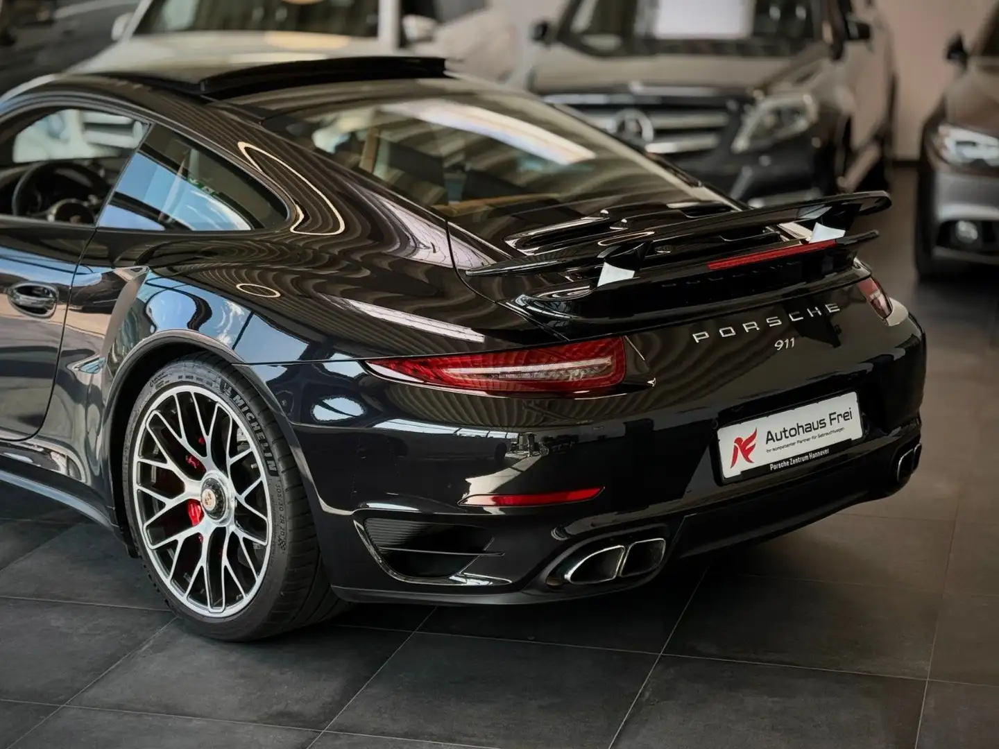 Porsche 911 Turbo *ApprovedGarantie 11-2026*Sport-Chron Schwarz - 2