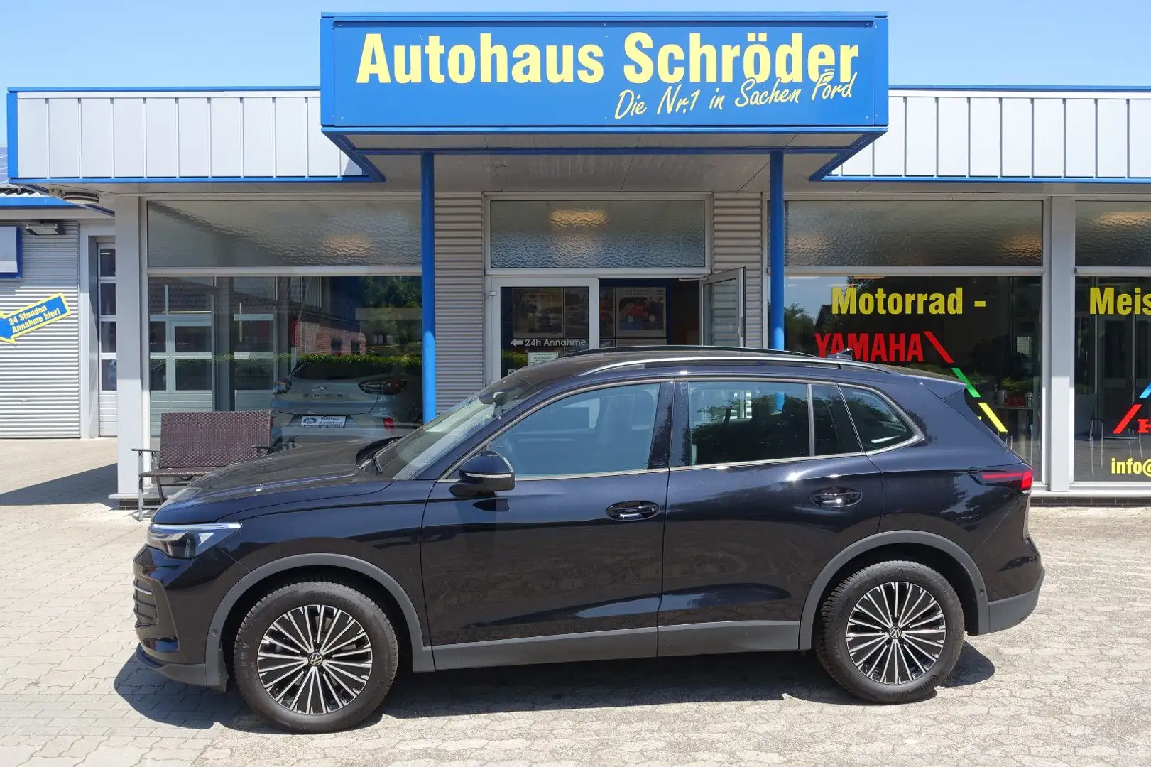 Volkswagen Tiguan 2.0 TDI 110 kW Life / Neues Modell Schwarz - 1