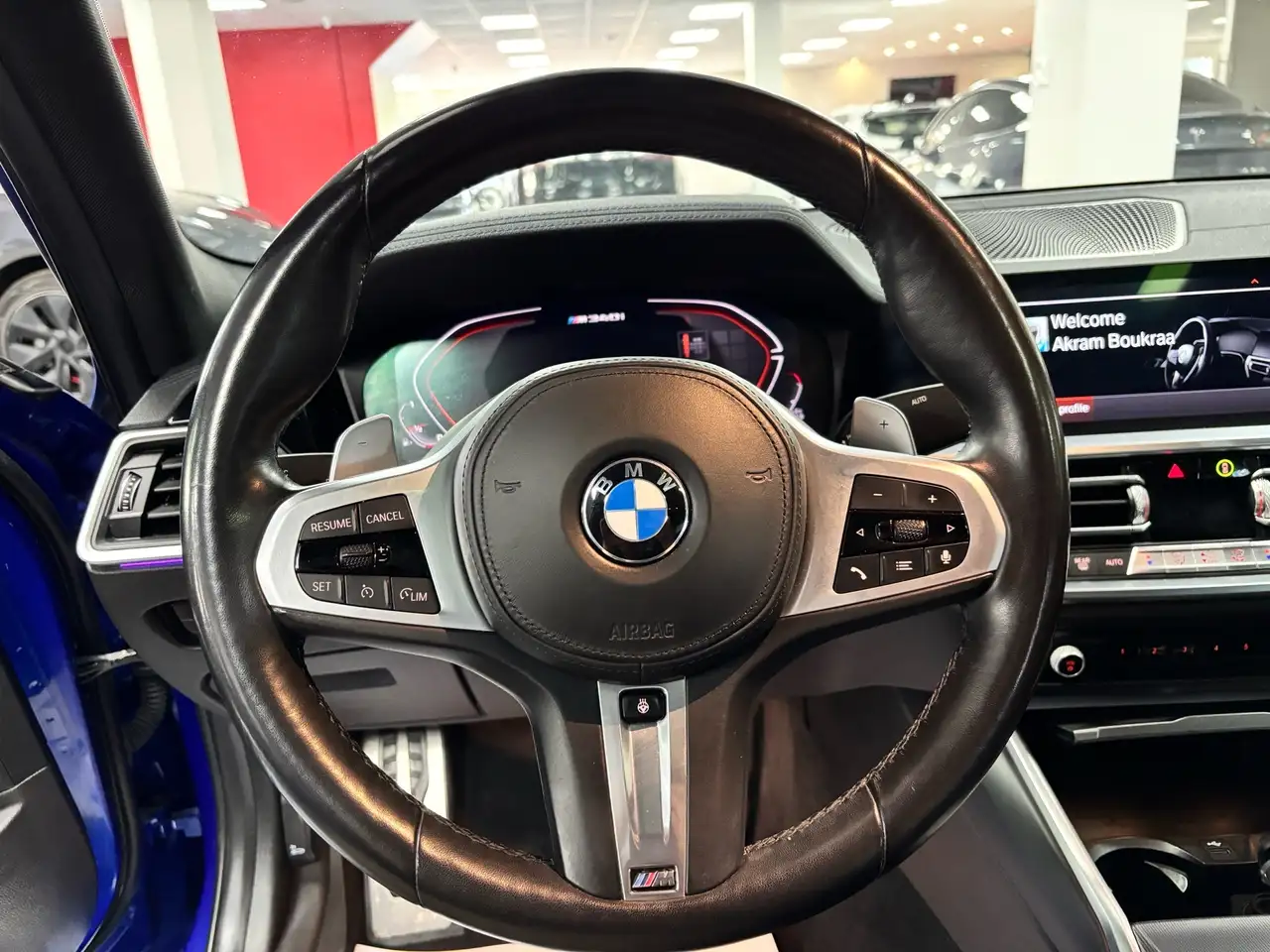 BMW 3 Series снимка BMW 3 Series