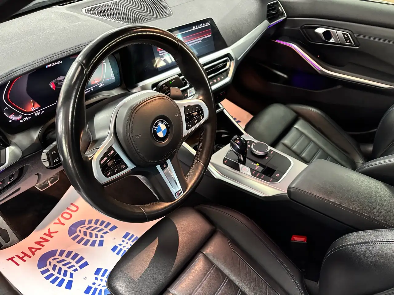BMW 3 Series снимка BMW 3 Series
