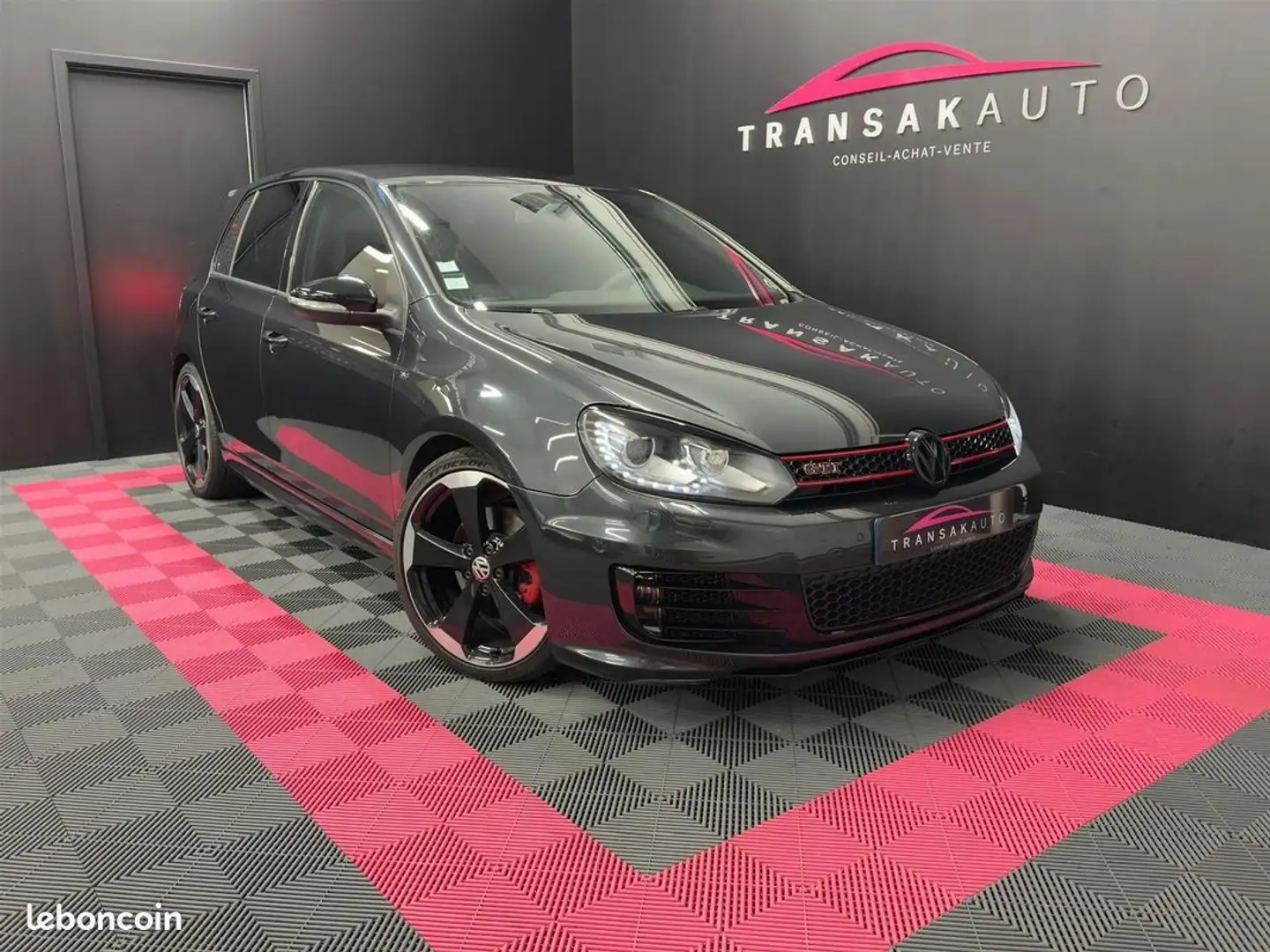 Volkswagen Golf GTI 2.0L TSI 235ch Edition 35 RÉVISION À JOUR Noir - 1