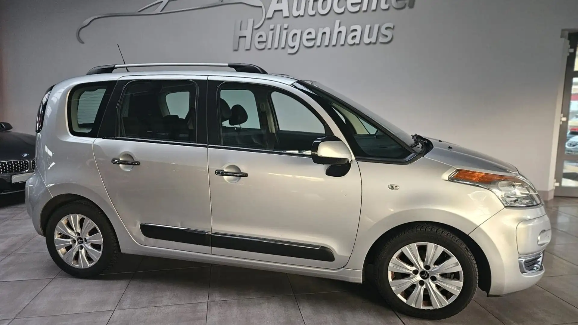 Citroen C3 Picasso Exclusive Klimaaut. Tempo Grau - 2