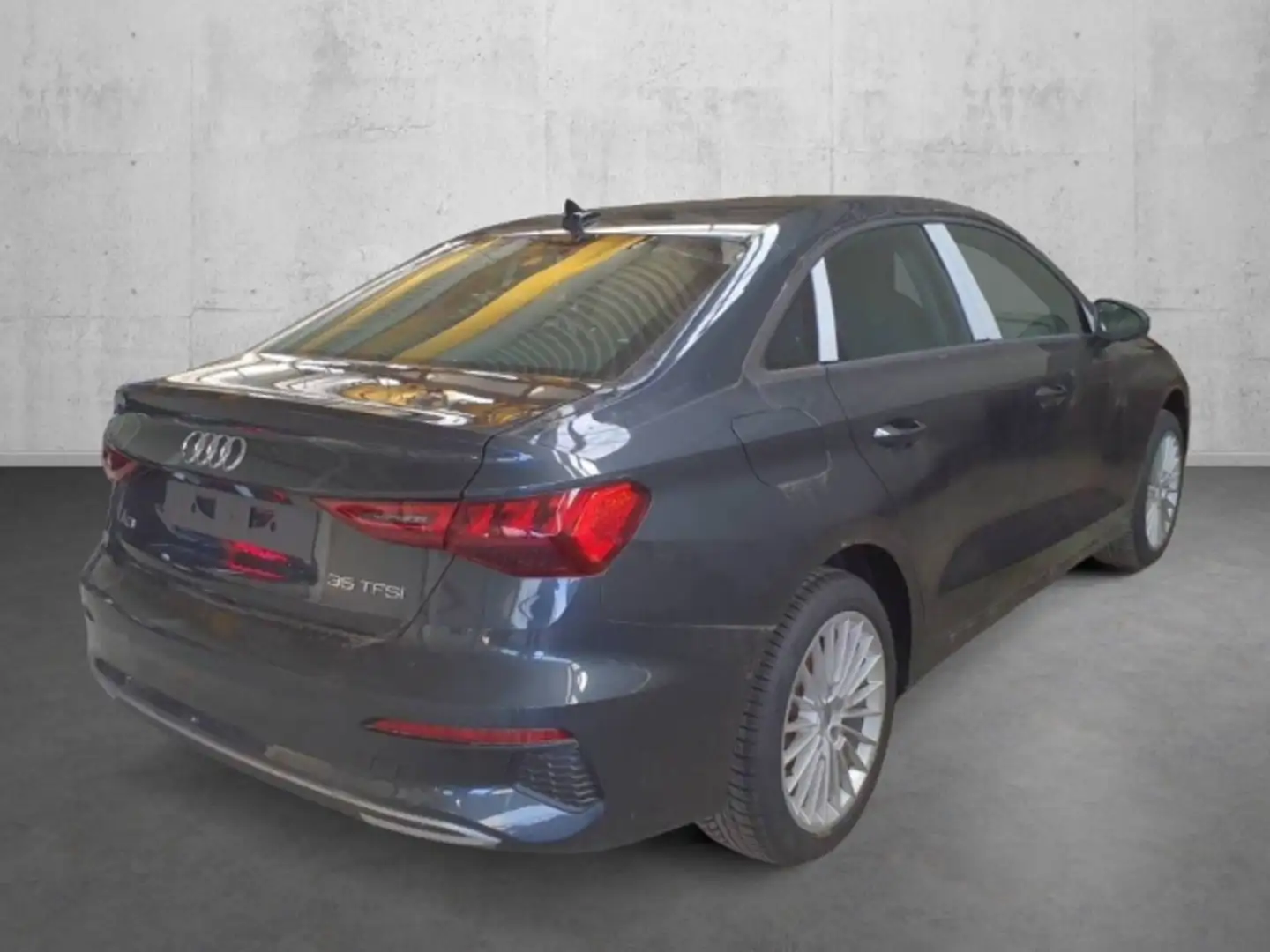 Audi A3 Limousine 35 TFSI ADVANCED NAVI VIRTUAL LM17 SHZG Grau - 2