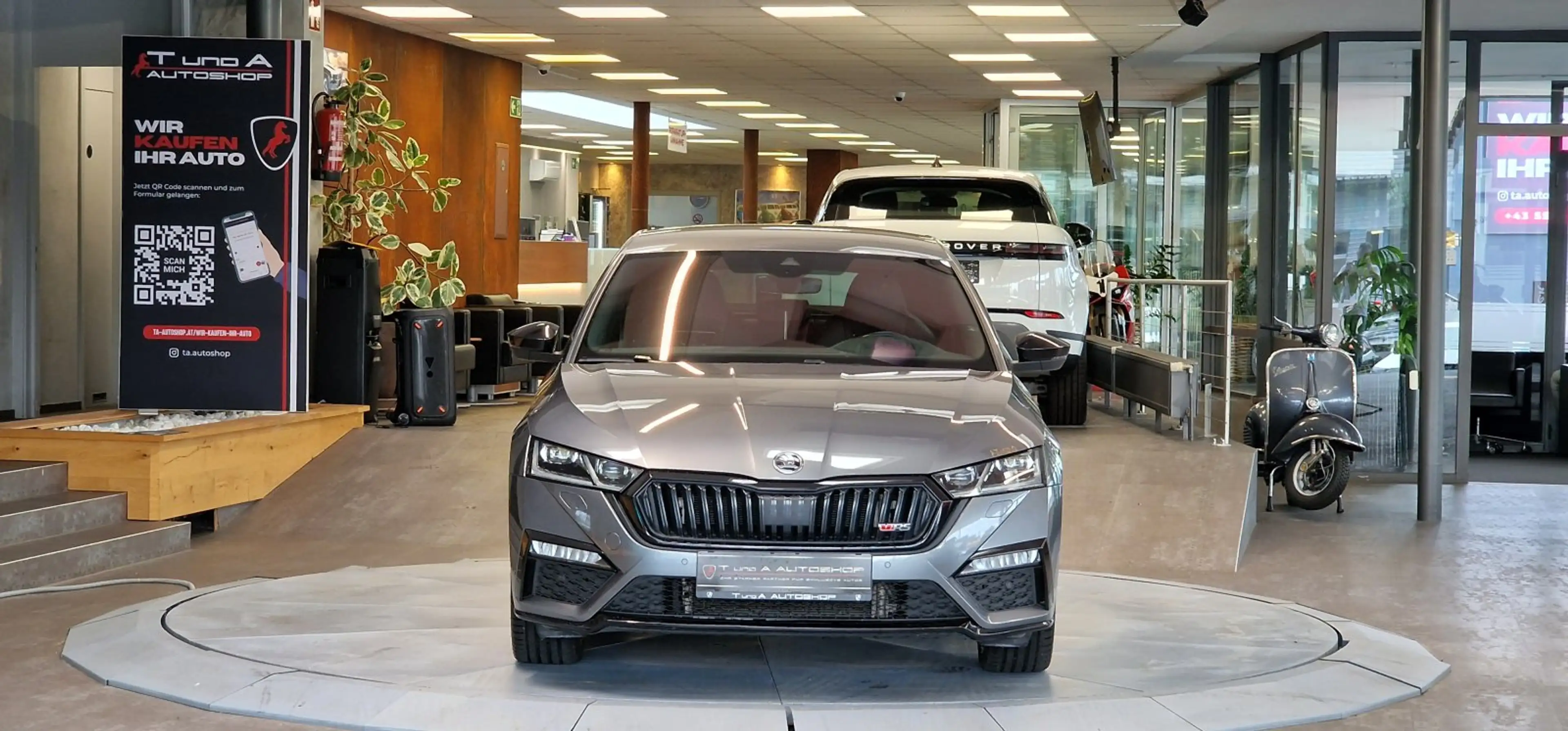 Skoda Octavia RS IV 245 1-Hand DSG *AHK*Head-up*Lenkradheizung* — photo 2
