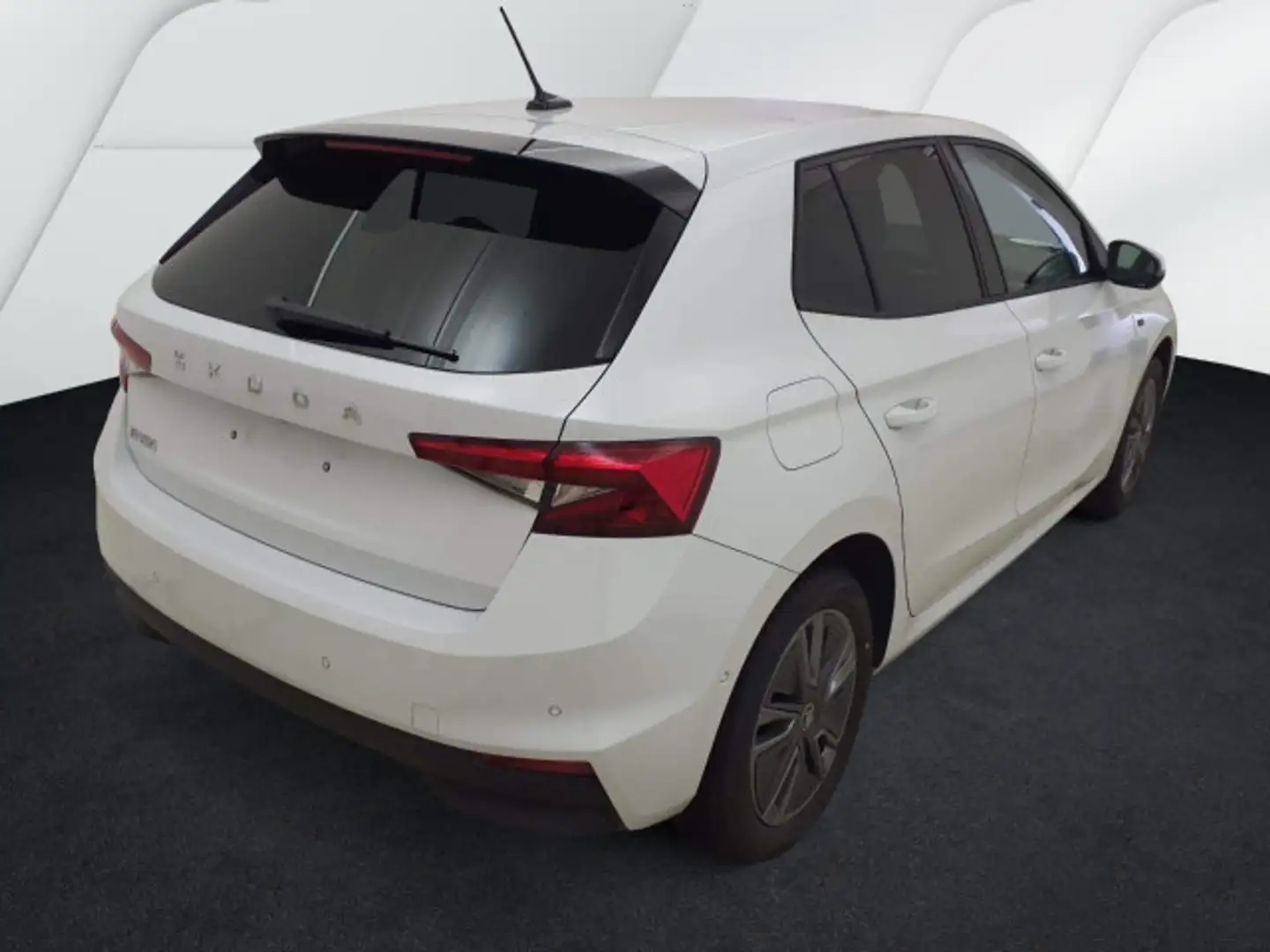 Skoda Fabia 1.0 TSI DSG Tour LED+ACC+Kamera+Navi+App+S Weiß - 2