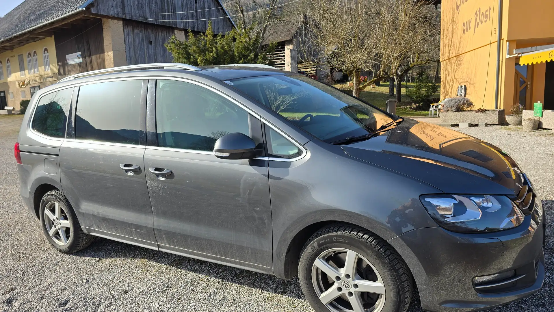 Volkswagen Sharan Highline BMT SCR 2,0 TDI Grau - 2