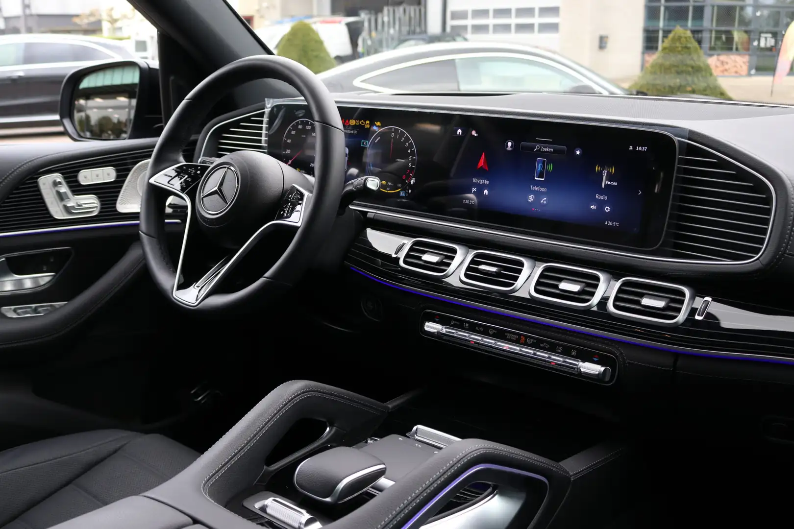 Mercedes-Benz GLE 400 e 4MATIC AMG Line Premium Plus Trekhaak, Multicont Zwart - 2