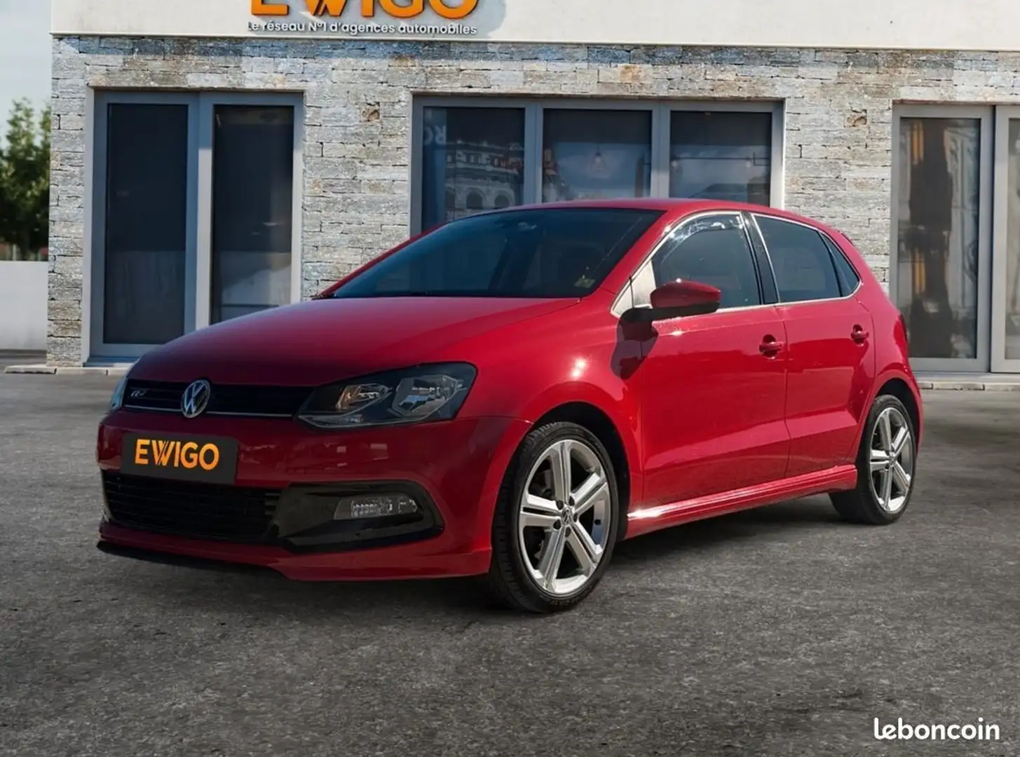 Volkswagen Polo 1.2 tsi 110 bluemotion r-line 2 eme main start and stop carplay radars av-ar Rouge - 1
