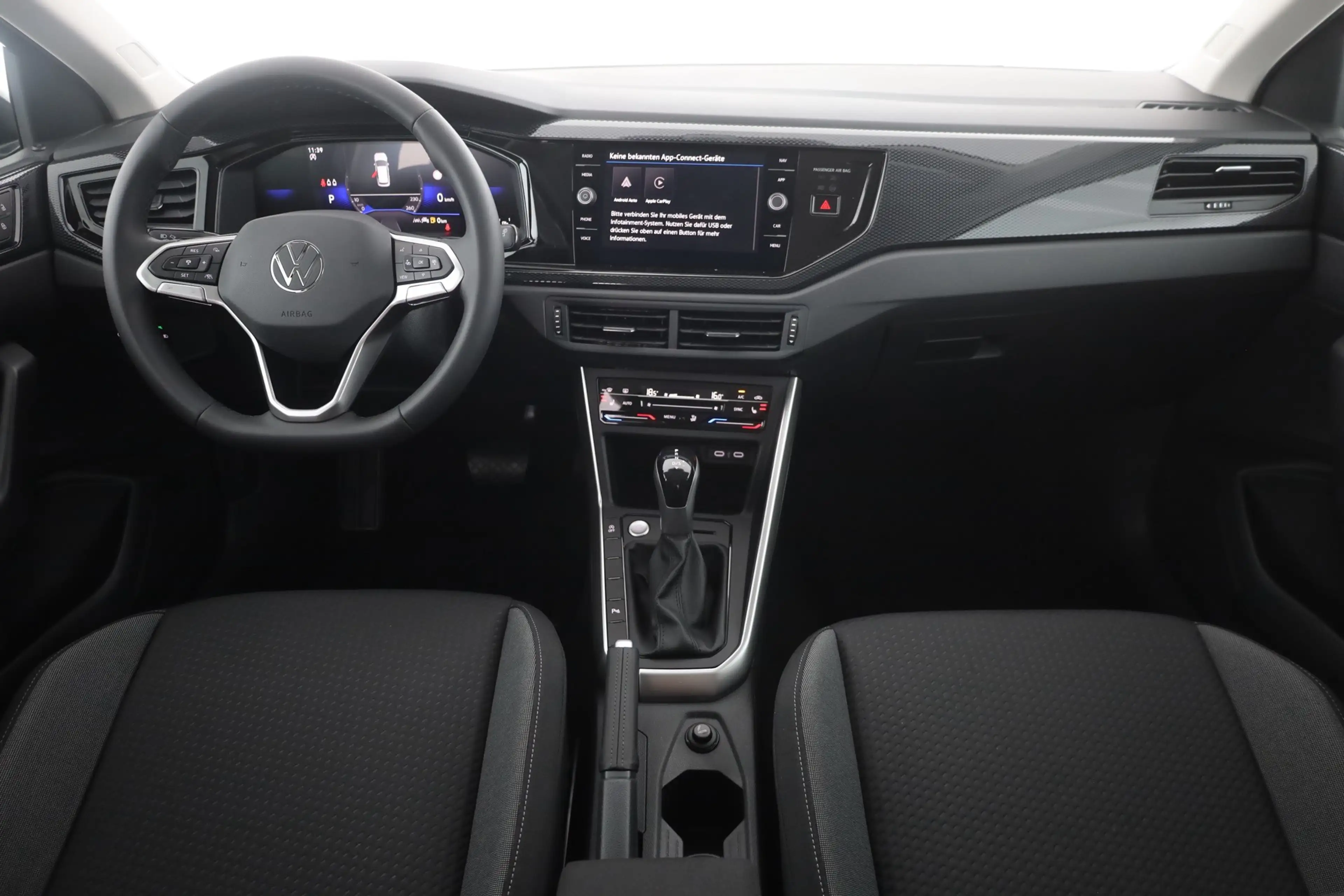 Volkswagen Taigo 1.0 TSI DSG Matrix ACC Kamera — photo 9