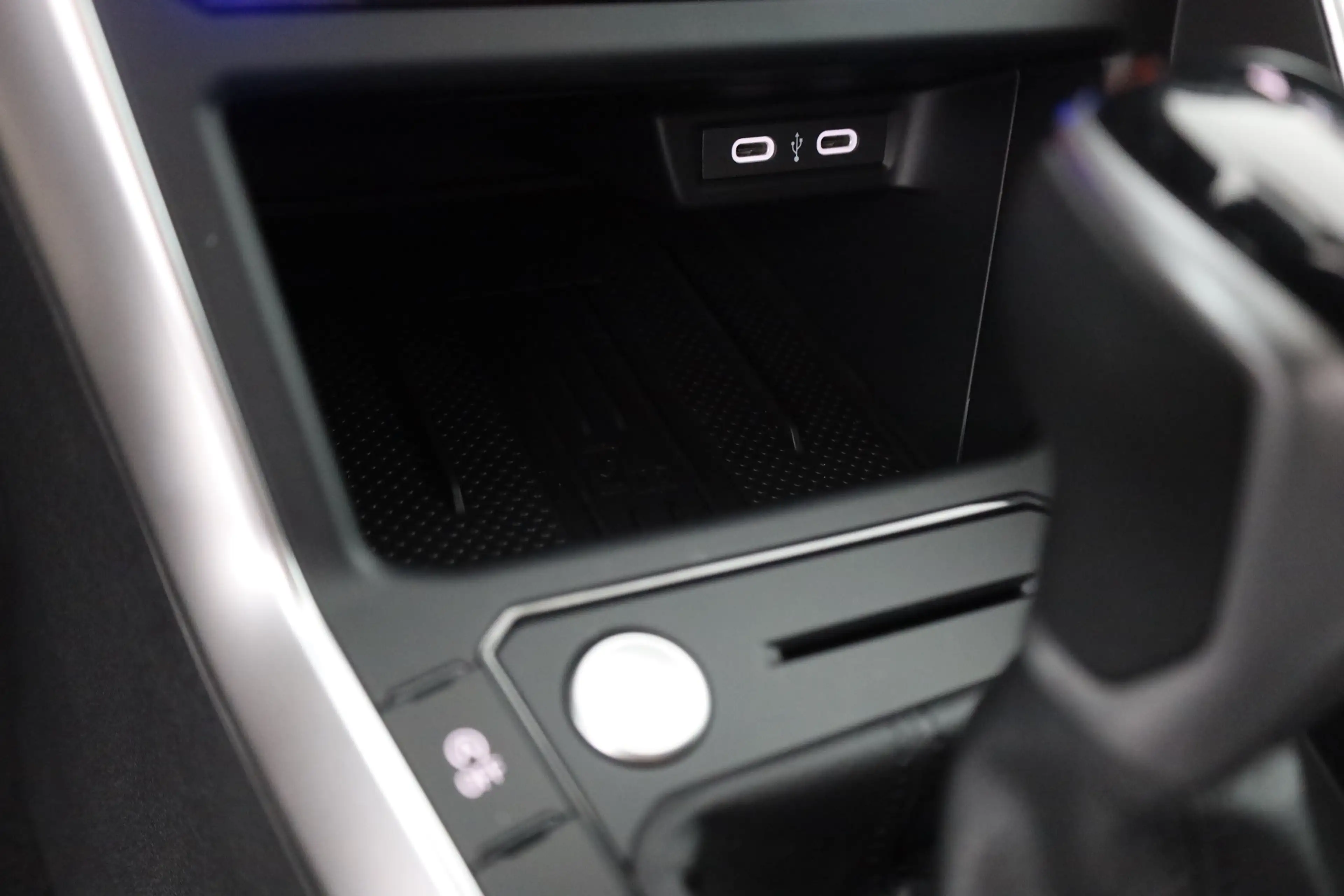 Volkswagen Taigo 1.0 TSI DSG Matrix ACC Kamera — photo 14