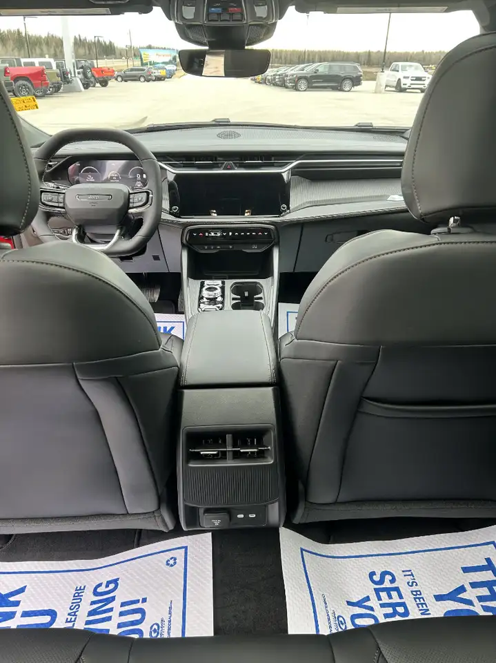 Jeep Cherokee снимка Jeep Cherokee