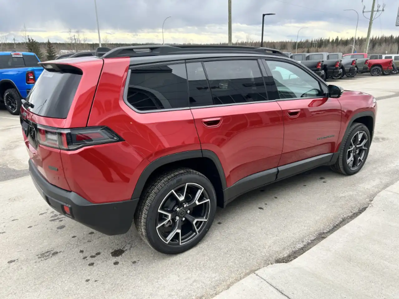 Jeep Cherokee снимка Jeep Cherokee