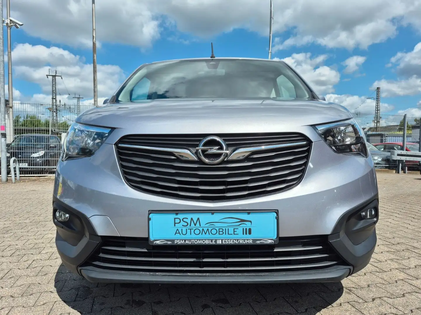 Opel Combo E Cargo Edition Klima PDC Automatik Grijs - 2