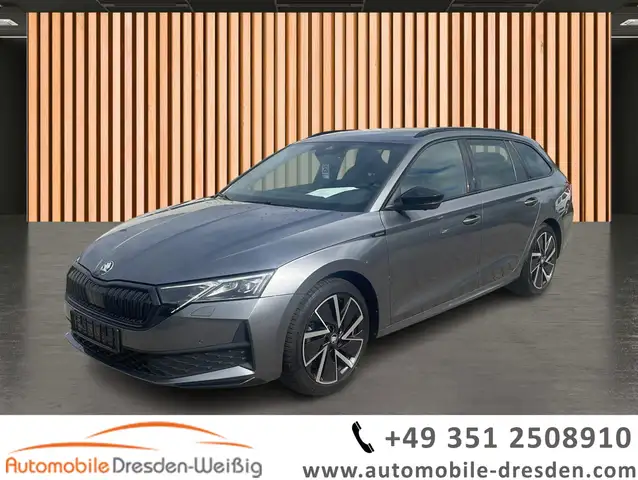 Skoda Octavia main image