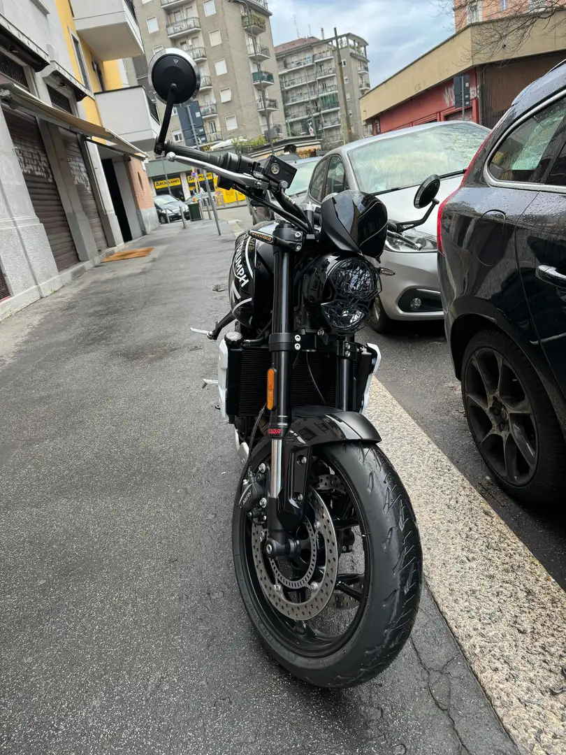 Triumph Trident 660 Fekete - 2